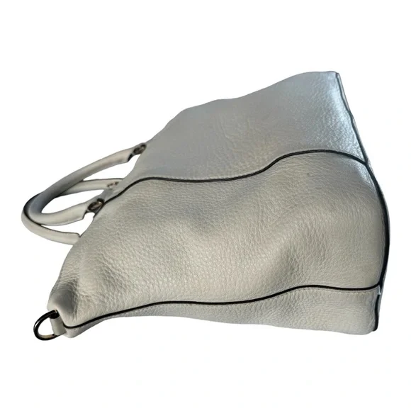 Tory Burch Medium Bombe T' Satchel - Picture 6 of 13